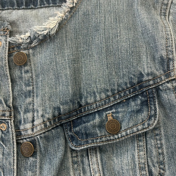 Ladies Chaps XL Jean jacket!! Brand new! - Picture 3 of 7